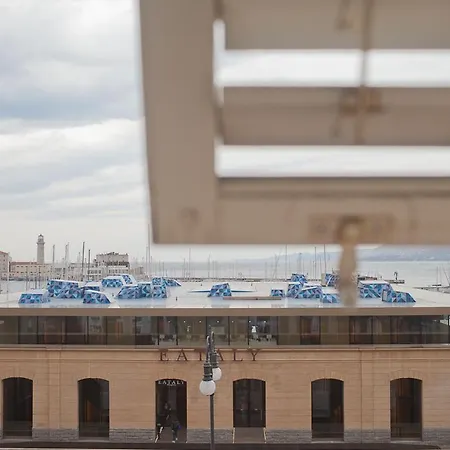 Piazza Venezia Le Pensión 4*