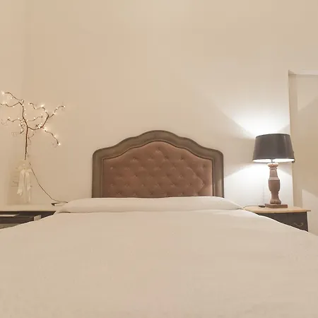 Pensión Piazza Venezia Le 4*