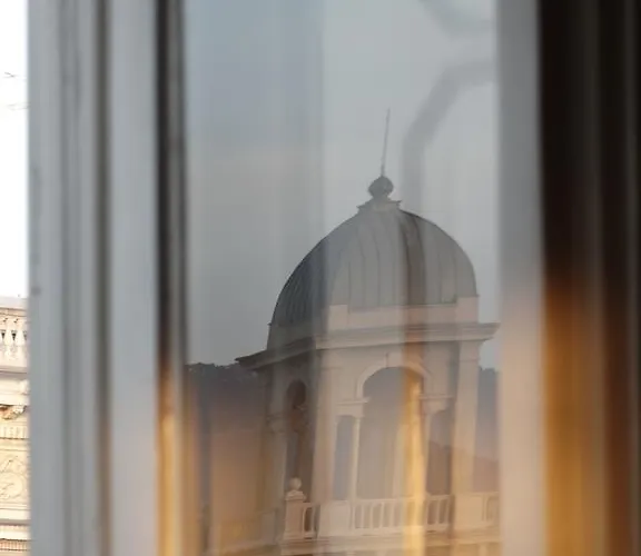 Pensión Piazza Venezia Le 4*