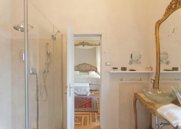 Pensión Piazza Venezia Le 4*