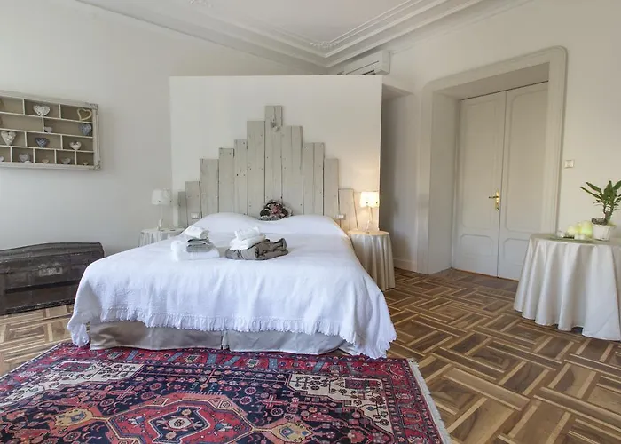 Pensión Piazza Venezia Le 4*