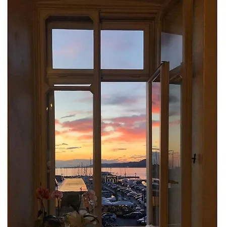 Piazza Venezia Le Τεργέστη