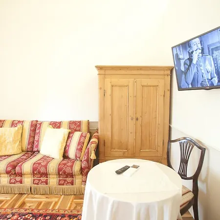 Guest house Piazza Venezia Le Trieste