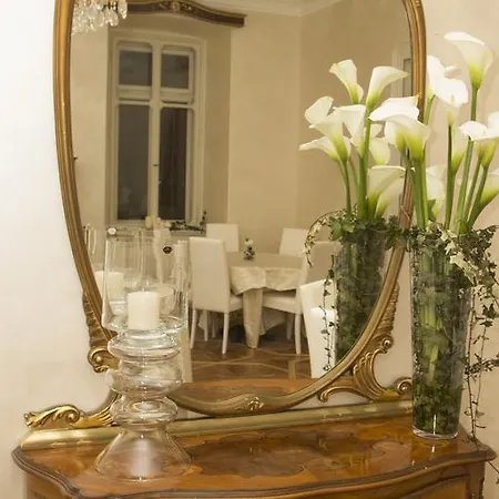 Piazza Venezia Le 4*