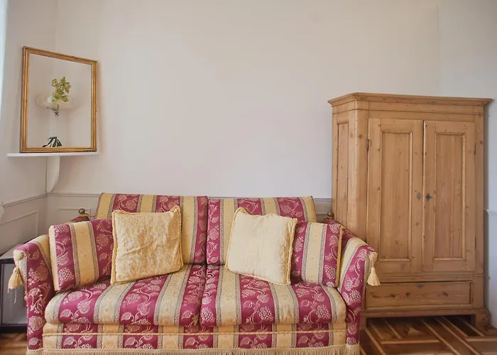 Guest house Piazza Venezia Le 4*